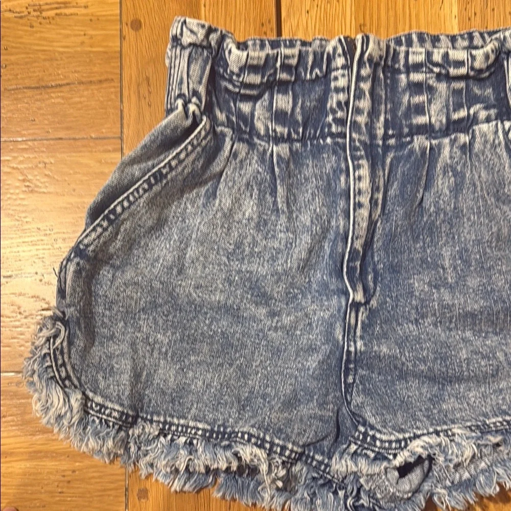 Blue High Waist Distressed Denim Shorts - Picture 7 of 9